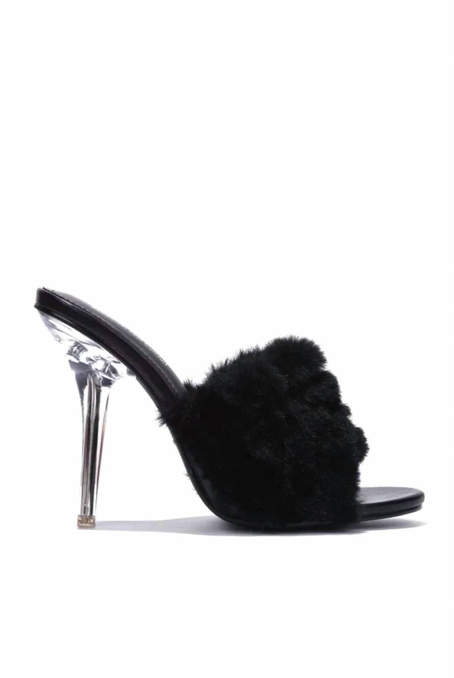 NEW CAPE ROBBIN women's obrey fur clear high heels in black